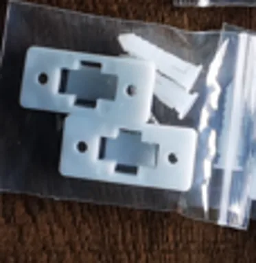 Recalled Plastic Tip Restraint